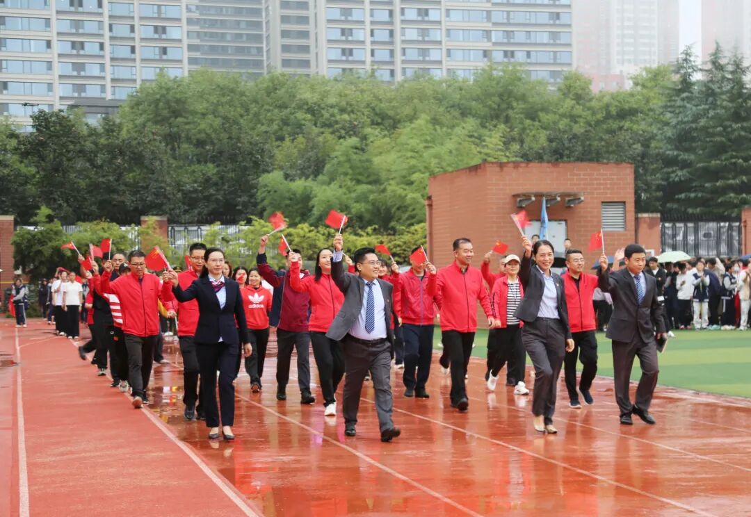 b01918fbdd541d14388941a44dbba6f0.jpg
