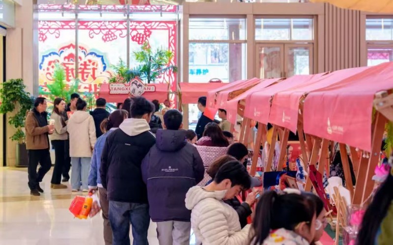 唐风美妆新锐品牌“唐小仙”于丝路非遗大集首发,以唐方古韵诠释当代东方生活美学