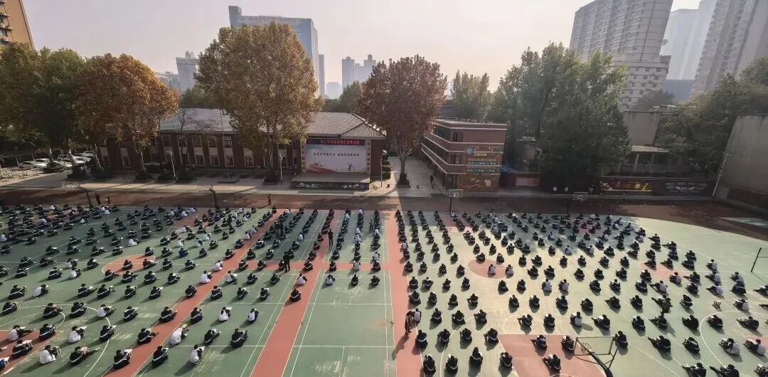 群“英”荟萃 “词”王争霸——西安市庆安高级中学高二年级英语词霸大赛