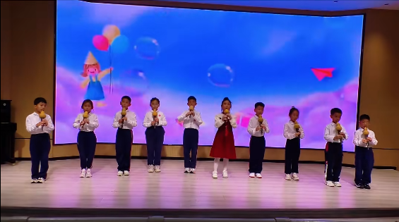 《竹林深处》杨凌西交康桥绿地小学葫芦丝社团训练进行中