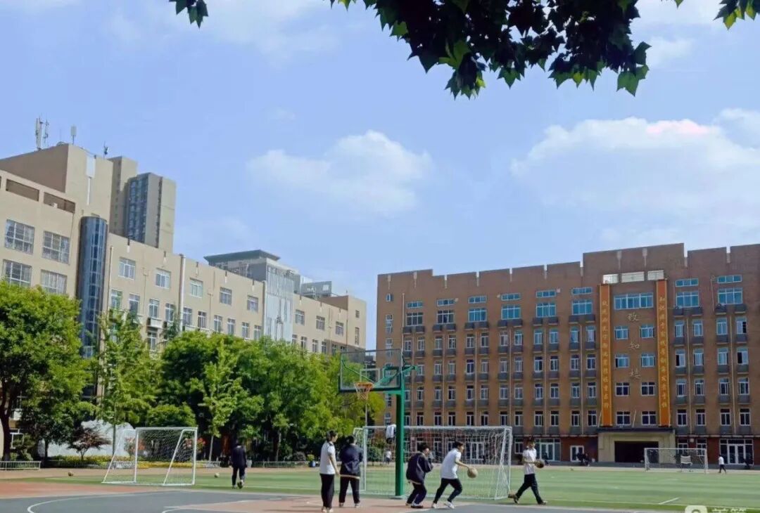 2026浐灞中招会现场直击：西安市第六中学